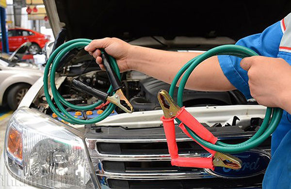 Tìm hiểu về ắc quy xe tải