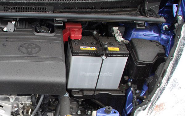 Bí quyết kéo dài tuổi thọ cho ắc quy xe hơi