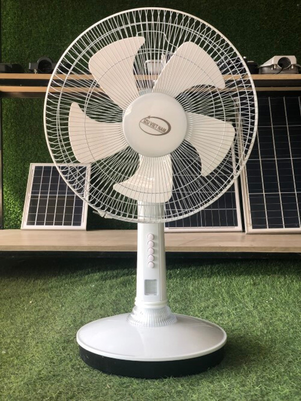 Cấu tạo của quạt năng lượng mặt trời