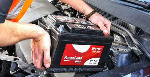 Dấu hiệu nhận biết bình ắc quy nóng bất thường