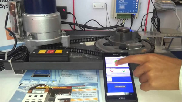 Hướng dẫn cách tự thay ắc quy bộ lưu điện cửa cuốn tại nhà