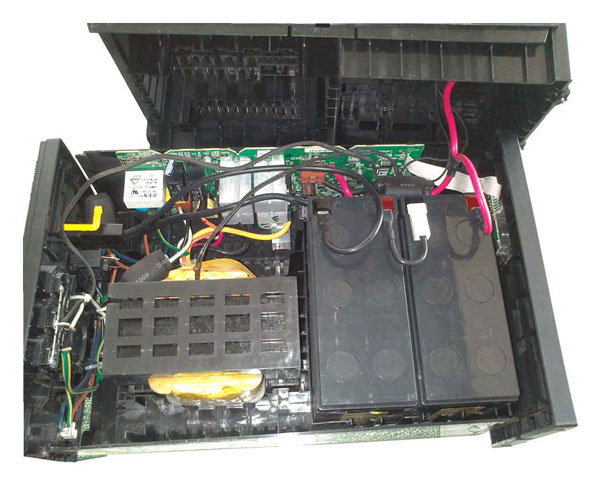 Tự thay ắc quy cho bộ lưu điện cửa cuốn