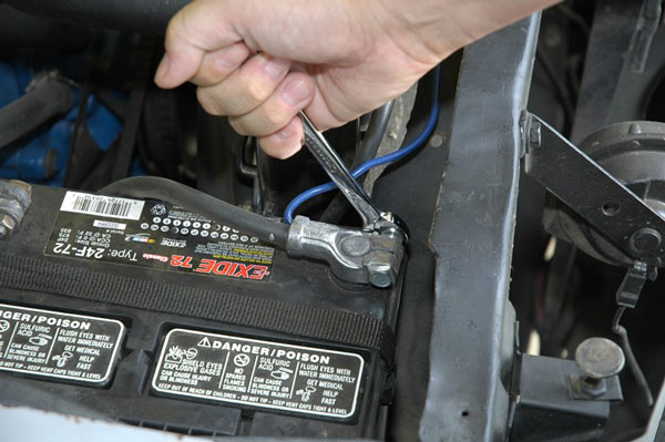 Một số kiến thức cơ bản khi sử dụng ắc quy khô