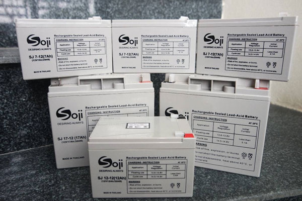 Bạn hiểu thế nào là ắc quy nước