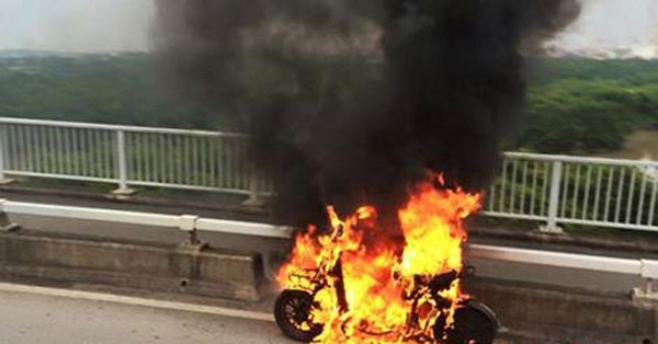 3 lý do khiến bình ắc quy phát nổ