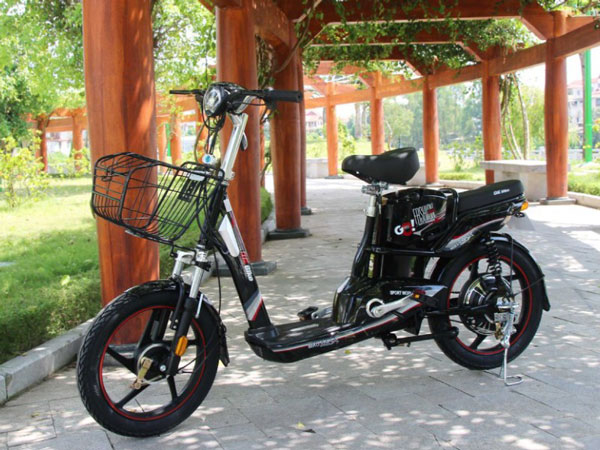 Ắc quy xe điện bị ngấm nước có hỏng không