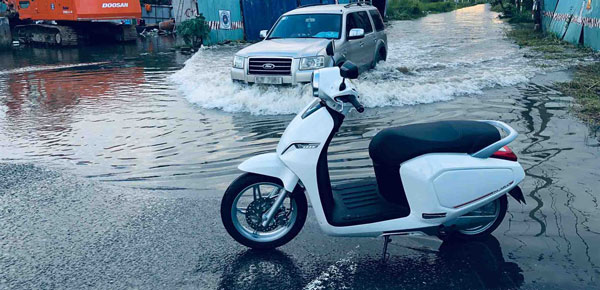 Biện pháp xử lý xe điện bị ngấm nước