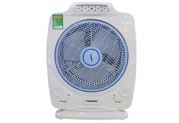 Top 4 quạt tích điện phổ biến nhất hiện nay