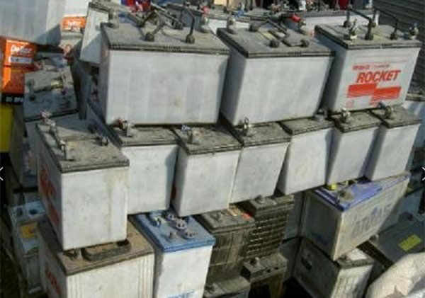 Biện pháp xử lý ắc quy phế thải
