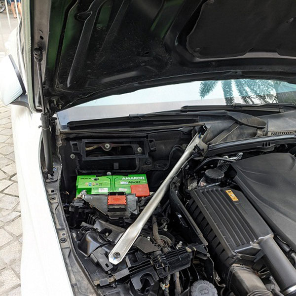 Bình ắc quy xe Mercedes C240 tại Hải Phòng