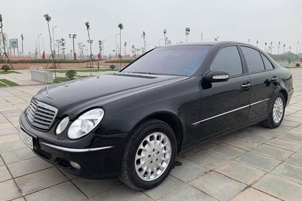 Ắc quy Mercedes E240 tại Hải Phòng